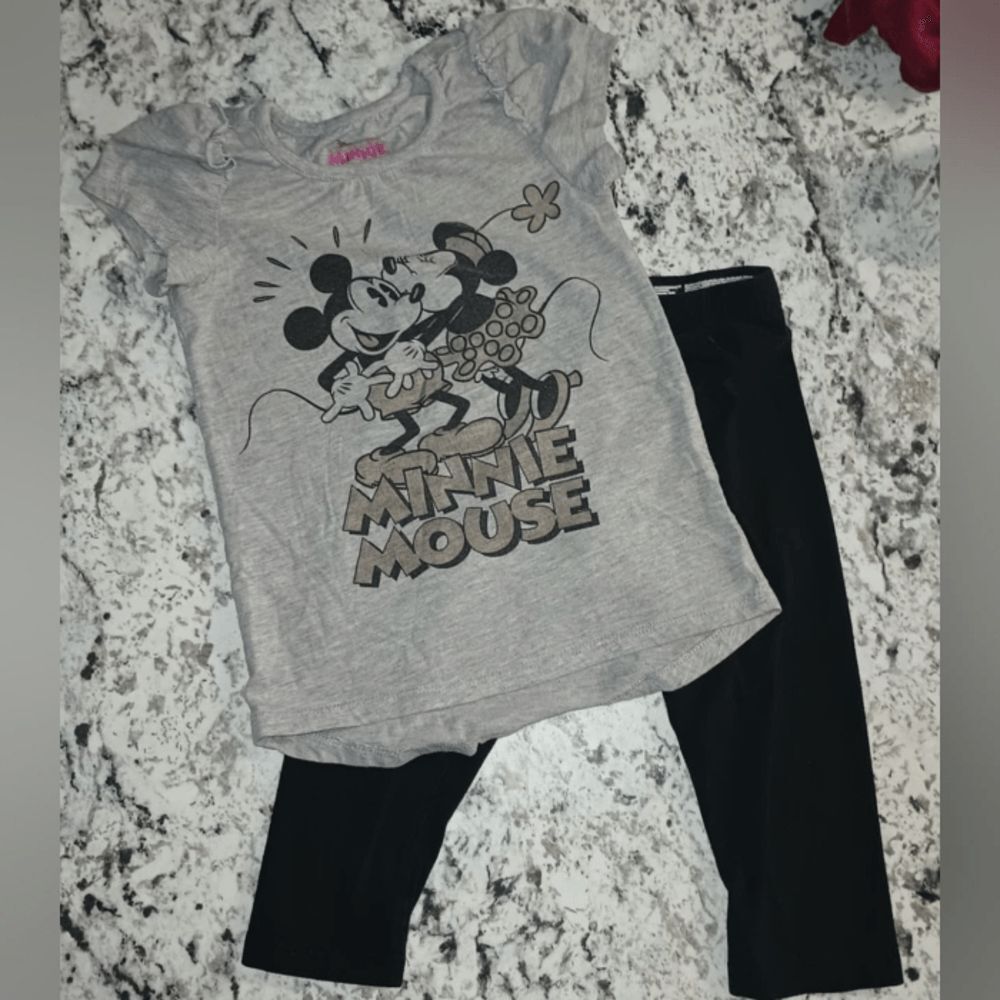 Disney Minnie Mouse Gray Tee with Black Capri Leggings Outfit Girls Sz 6X